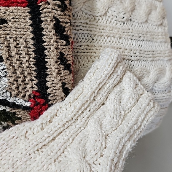 80s 90s Style Jennifer Reed Handknit Sweater Abstract Design & Cable Knit Waist - Picture 4 of 12